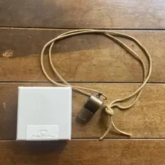 割引visvim LAWENFORCEMDNTWHISTLEホイッスルネックレス visvim ホイッスル 笛 ネックレス