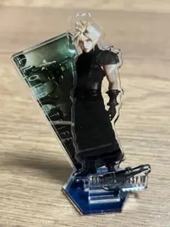 ファイナルファンタジー VII リメイク クラウド アクリルスタンド