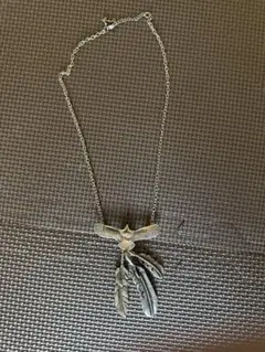 ボヘミアン風 鷲と羽根のネックレス