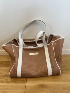 qbag paris ネストM ジップ付 トート　マザーズバッグ ビスケット