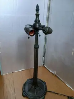 ランプベース 50cm1　3灯式　軽く緑青　ステンドグラス