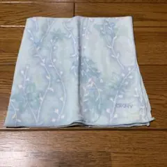 DKNY 花柄 ハンカチ 水色