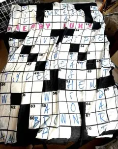 YARNZヤーンツ　クロスワードパズル　シルクウール大判スカーフ　ストール