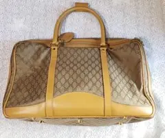 ヴィンテージグッチのトラベルバッグ