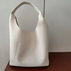 ショルダーバッグ