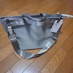 ナイロン ショルダーバッグ