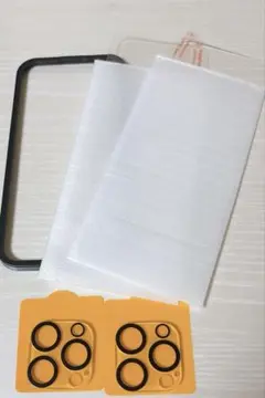 iPhone16Pro MAXガラスフィルム カメラフィルム各２枚 ガイド枠付き