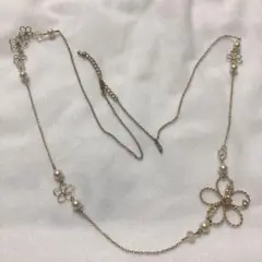 フラワーモチーフ パール ロングネックレス ストーン ゴージャス