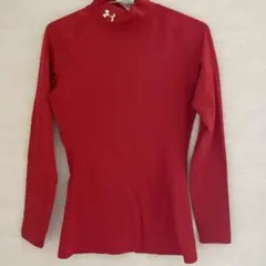 Under Armour レッド ハイネック アンダーシャツ