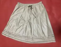 Item thumbnail for item b6bc93a2-f4fa-4f75-a045-56b46239a490