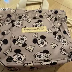 ディズニー　ミッキー　ミニー　おむつポーチ