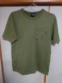 ノースフェイス オリーブグリーン Tシャツ