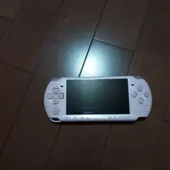 SONY　PSP-3000 ブロサッムピンク 本体 充電器　4GBメモリー付き