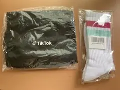 TikTok 靴下　トラベルポーチ