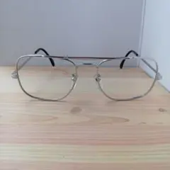 Item thumbnail for item 47cd23ba-e1a5-4226-936c-d8f8b6f2be88