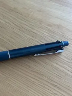 Item thumbnail for item 29132f8c-f53c-44ca-89f7-62e61ae936d1