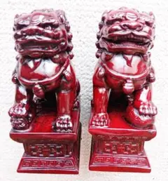 シーサー　魔物や災いを追い払う、沖縄の守り神