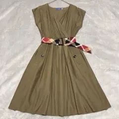 美品 ブルーレーベルクレストブリッジ ワンピース ノースリーブ ベルト 茶 36