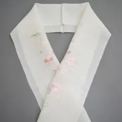 M808-4 新品 絹交織 刺繍半衿 白色/ピンク系梅桜
