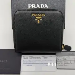 【未使用級 付属品完備】プラダ 折り財布 サフィアーノレザー 黒 メタルロゴ