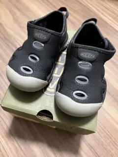 Item thumbnail for item a0e226b1-414d-412e-8ea6-36edae6338fc