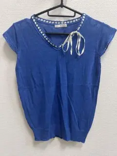 77 SUIVI. Vネック 半袖ニット ブルー　36 Sサイズ　透け感