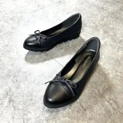 新品【ヒルズアベニュー】バレエパンプス　ウェーブソール/キャップパンプス　リボン
