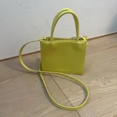 ショルダーバッグ ハンドル付き