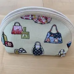 ベトナム製　ポーチ