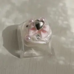 キーキャップ　ホイップ　ピンクのリボン