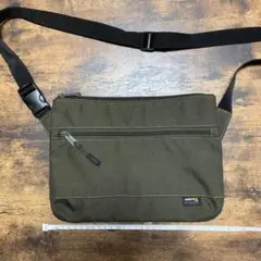 Item thumbnail for item 48735160-25e4-40e1-85c9-89af6f414f28