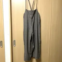 ジーユー　サロペットワイドパンツ　チェック柄