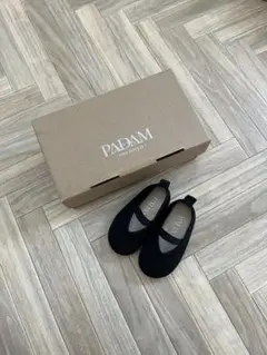 padam latte flat shoes black 12cm