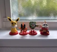 ポケモン チョコエッグ　フィギュアセット 4体