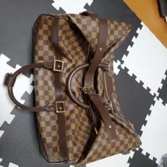 正規品ルイヴィトンキャリーバッグ