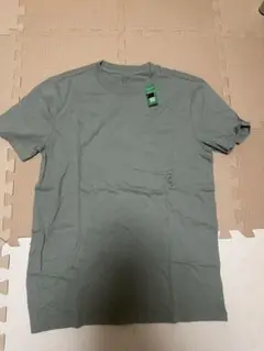 【新品・タグ付き】GAP Tシャツ(カーキ)