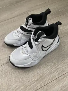 NIKE DV8996-100 TEAM HUSTLE チーム ハッスル