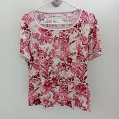 日本製　花柄 半袖Tシャツ Mサイズ