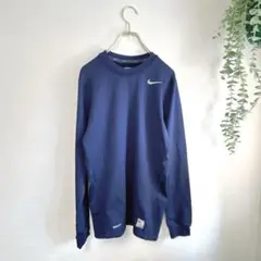 【J79】ナイキプロNIKE PRO長袖 インナー　ロンT メンズ　紺色 M
