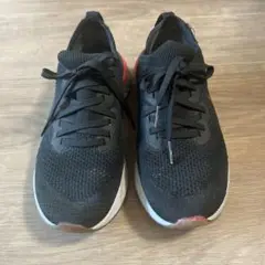 Nike ブラック スニーカー