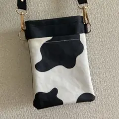 【人気 】合皮ラミネートCOW柄 2way ナースポーチ　オーガナイザー
