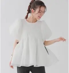 Fitmore クリンクルシアーオーガンジーペプラムトップス　ホワイト【完売品】