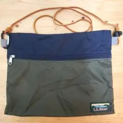 L.L.Bean サコッシュ
