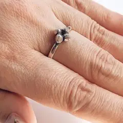 シルバー リング 指輪 花 シンプル おしゃれ かわいい ハンドメイド 細い
