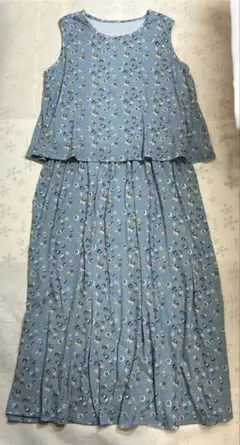 【中古】Ｌ～ＬＬ トール　水色花柄 ノースリーブ ドッキング　ロングワンピース