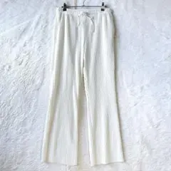 プリーツワイドパンツ　ウエスト総ゴム　涼し気　爽やか　リゾート　南国　XL　春夏