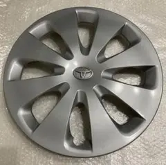 トヨタ アクア10系 15インチ ホイールキャップ