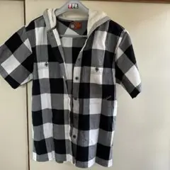 半袖フード付きコットンシャツ