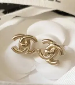クリスマスセール!!(超美品)CHANELピアス