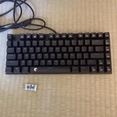 メカニカルキーボード 英語配列 黒 青軸